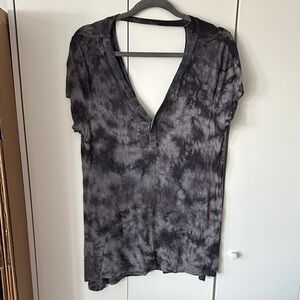 American Eagle Soft and Sexy Stylish Purple Tie-Dye Women's Top